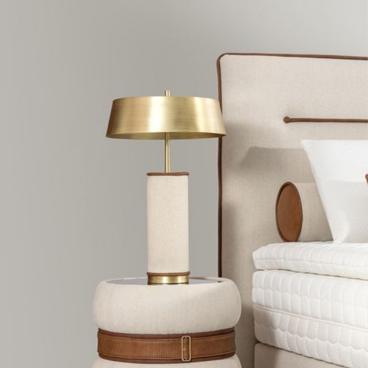 Lámpara de mesa creativa de alta calidad Lámpara de mesa decorativa boutique simple